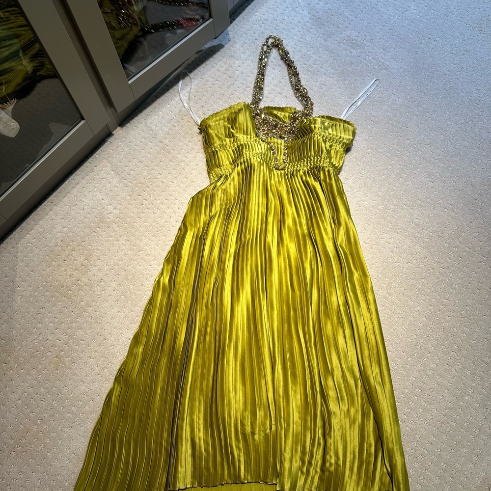 Lela Rose Chartreuse Silk Dress w beautiful gold halter embellishment